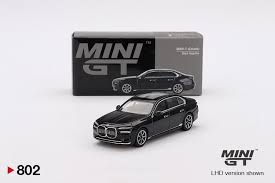 BMW i7 xDrive60 - Black Sapphire - 802 - Mini GT